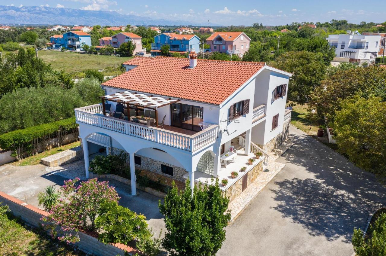 Apartment Astoria Затон Экстерьер фото