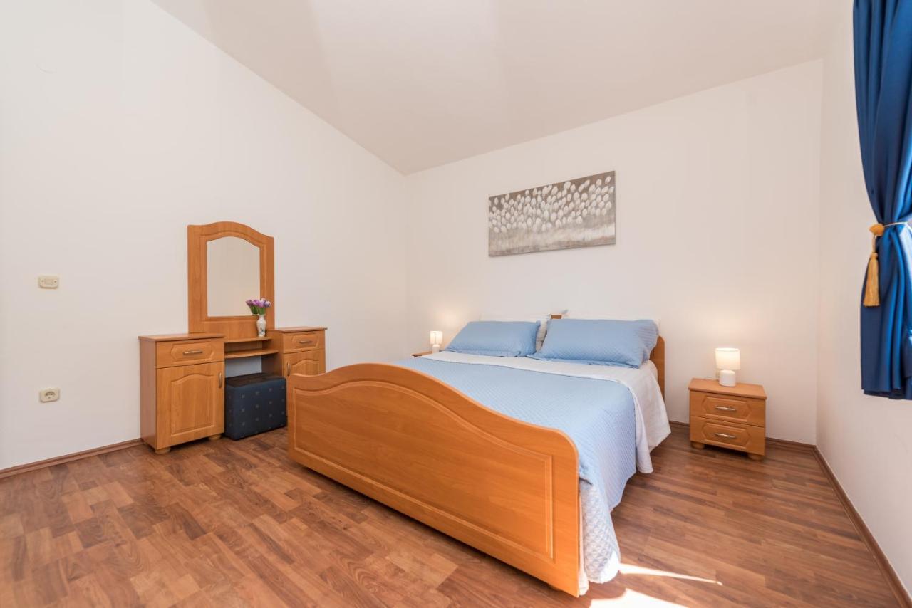 Apartment Astoria Затон Экстерьер фото