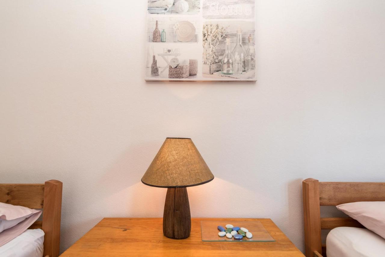 Apartment Astoria Затон Экстерьер фото